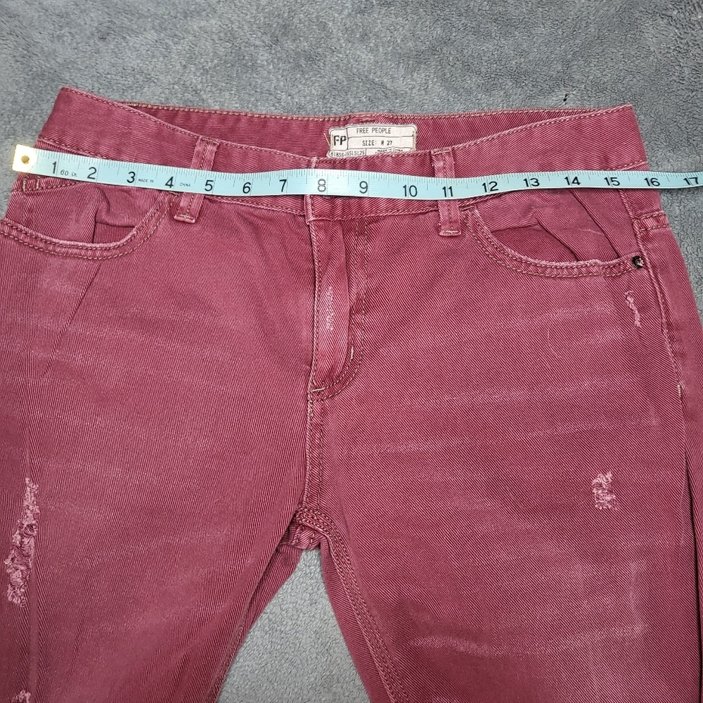 Free People Distressed Crop Straight Leg Denim Jeans Berry Purple Size 27 - Picture 11 of 14